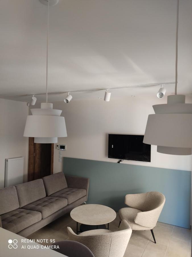 Blue Rose Luxury And Comfort Apartment At The Centre Of Prévéza Extérieur photo