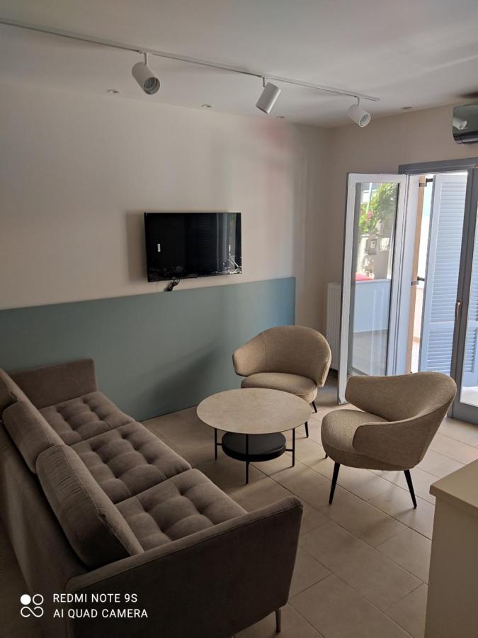 Blue Rose Luxury And Comfort Apartment At The Centre Of Prévéza Extérieur photo