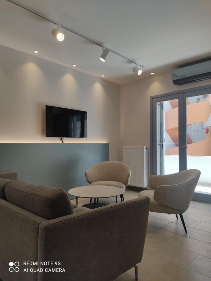 Blue Rose Luxury And Comfort Apartment At The Centre Of Prévéza Extérieur photo